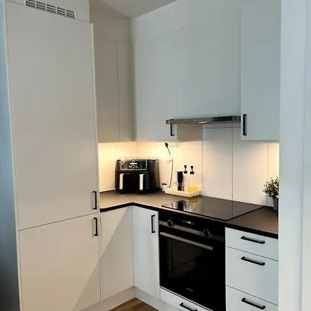 Sentral Og Koselig Leilighet Apartment